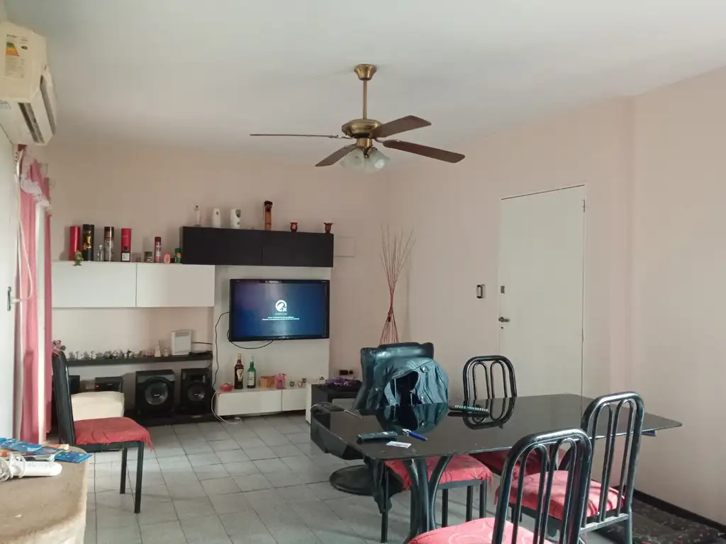 Foto de DEPARTAMENTO DE 4 AMBIENTES AMPLIOS CON BALCON, imagen 5