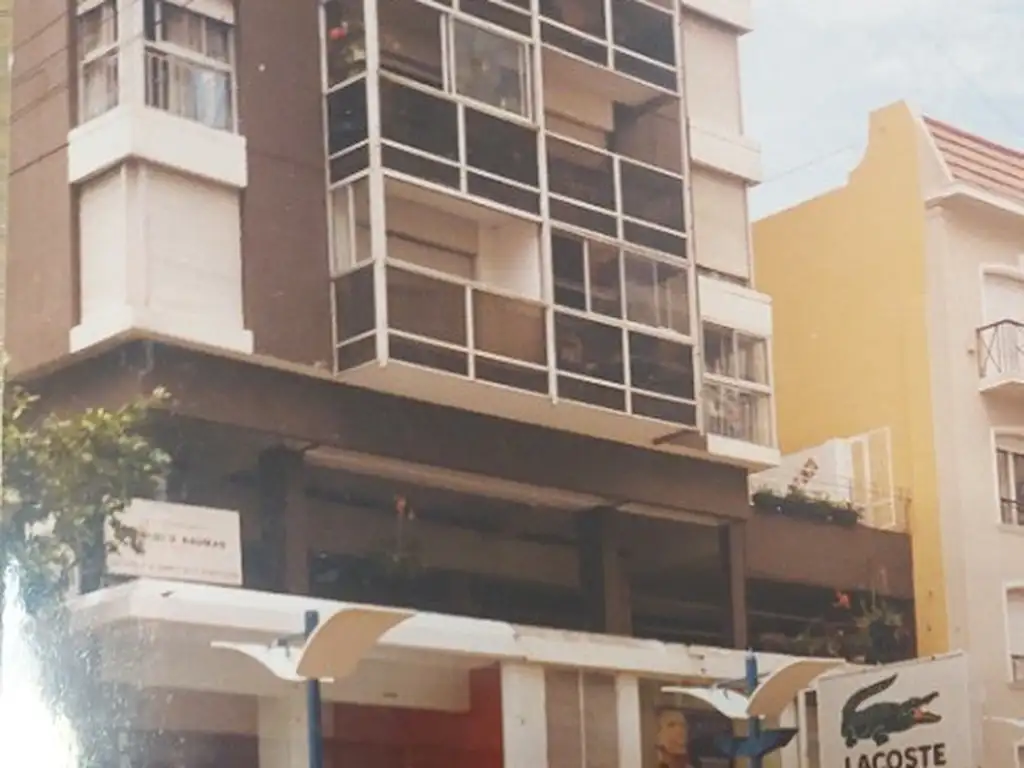 Foto de Depto 3 amb fte San Martin y Santiago del Estero, imagen 2