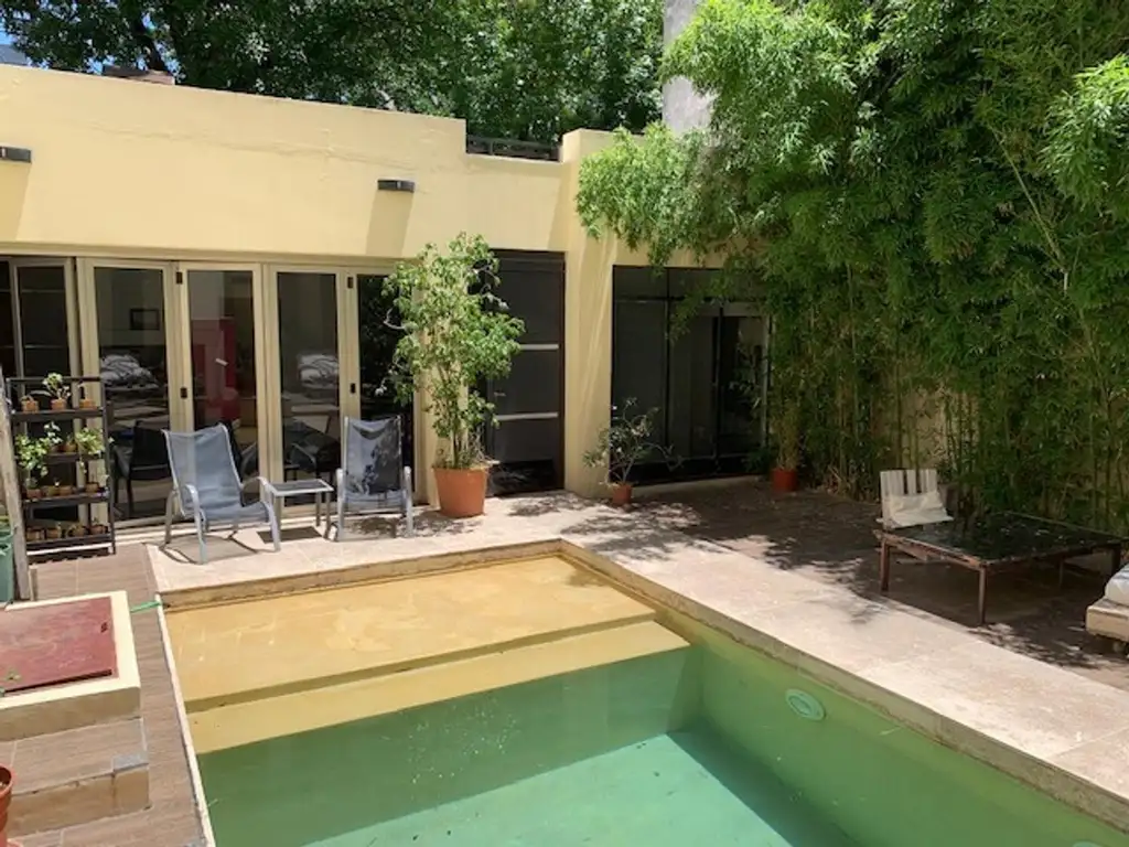 Foto de CASA 5 AMBIENTES C/COCHERA, QUINCHO Y PILETA!!, imagen 1