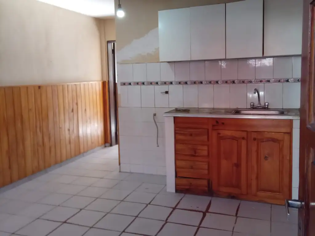 Foto de Departamento tipo 2 ambientes con patio, y entrada para vehículo, imagen 3