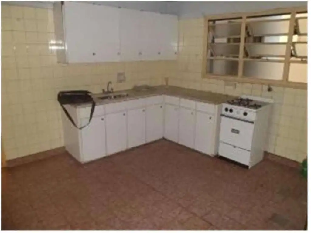 Foto de 4 Ambientes, dependencia, Palier Privado. Frente Balcón.Baulera, imagen 3