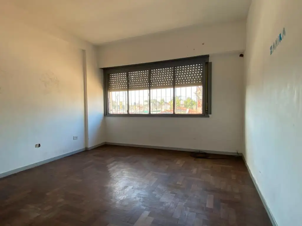 Foto de Casa de 4 ambientes - ALQUILER- San Antonio de Padua, imagen 5