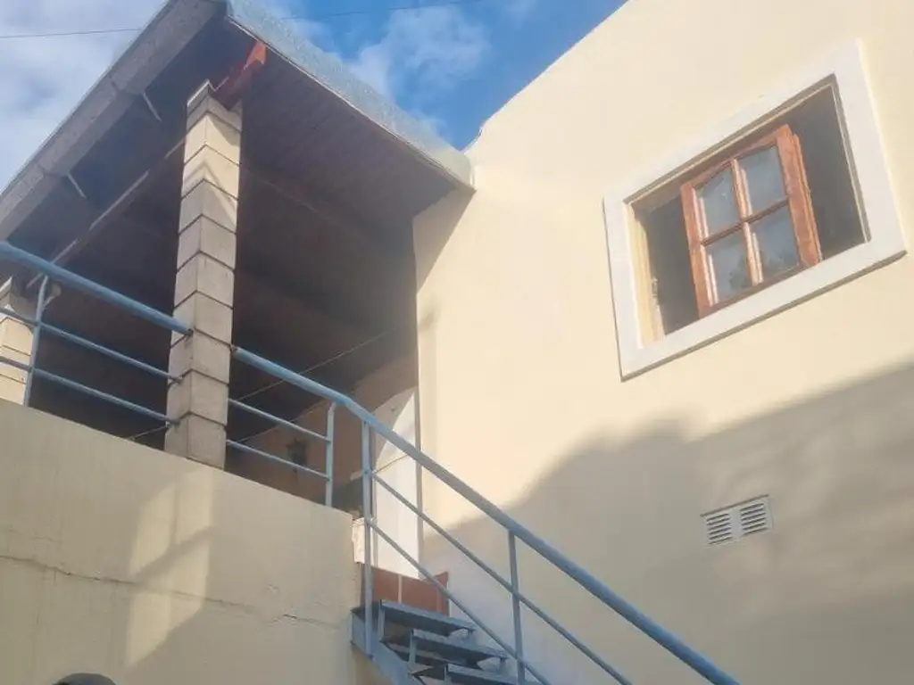 Foto de PH en planta baja con patio y terraza propia, imagen 3