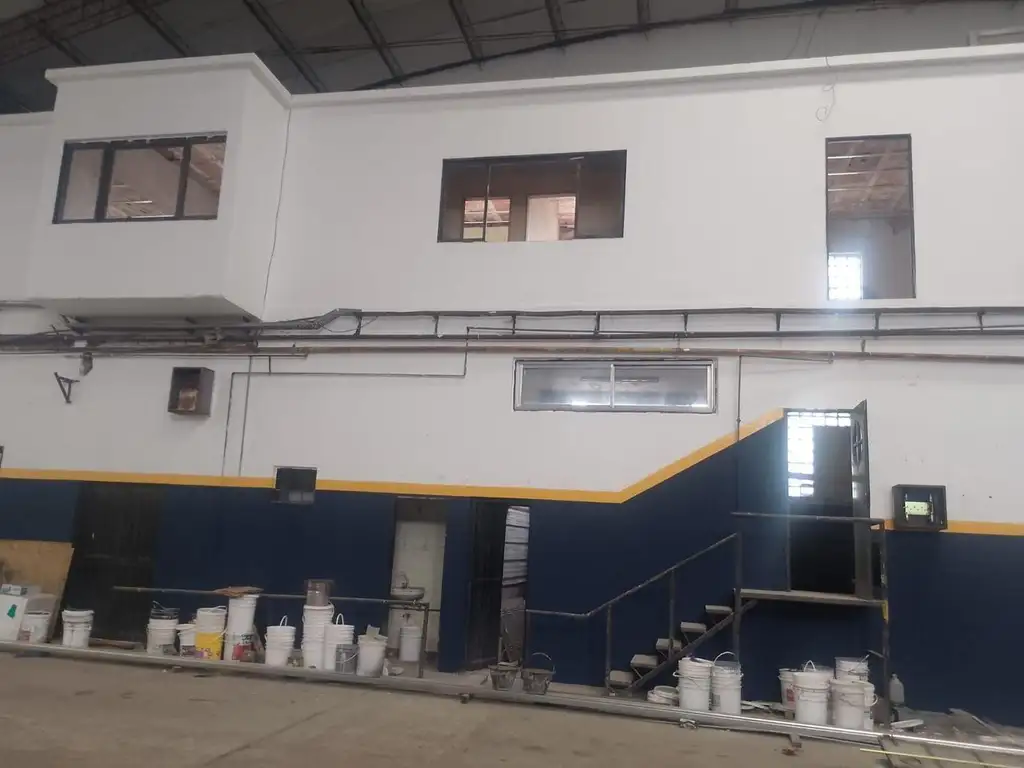 Foto de GALPON INDUSTRIAL 2.500MTS - A 80MTS DE VERGARA, imagen 4