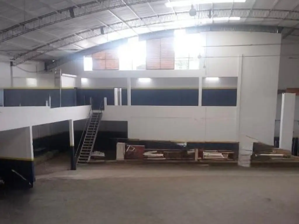 Foto de GALPON INDUSTRIAL 2.500MTS - A 80MTS DE VERGARA, imagen 5