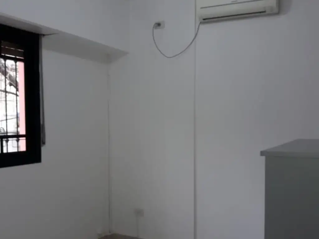 Foto de LOCAL DE 350 M2 Y 3 DEPARTAMENTOS TIPO PH , CON RENTA 10% ANUAL, imagen 3