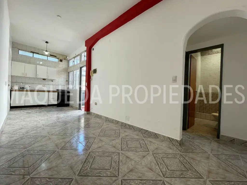 Foto de PH 2 AMBIENTES C/PATIO Y TERRAZA ¡ OPORTUNIDAD !, imagen 1