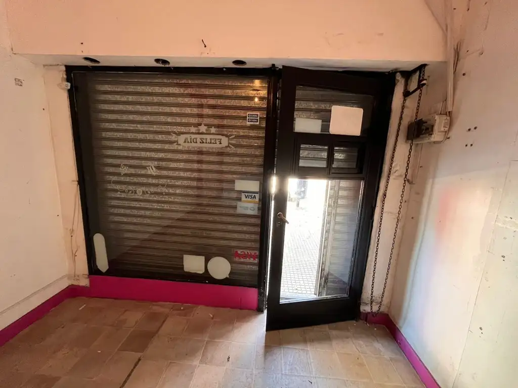 Foto de Local 6x3 c/baño- ALQUILER, imagen 2