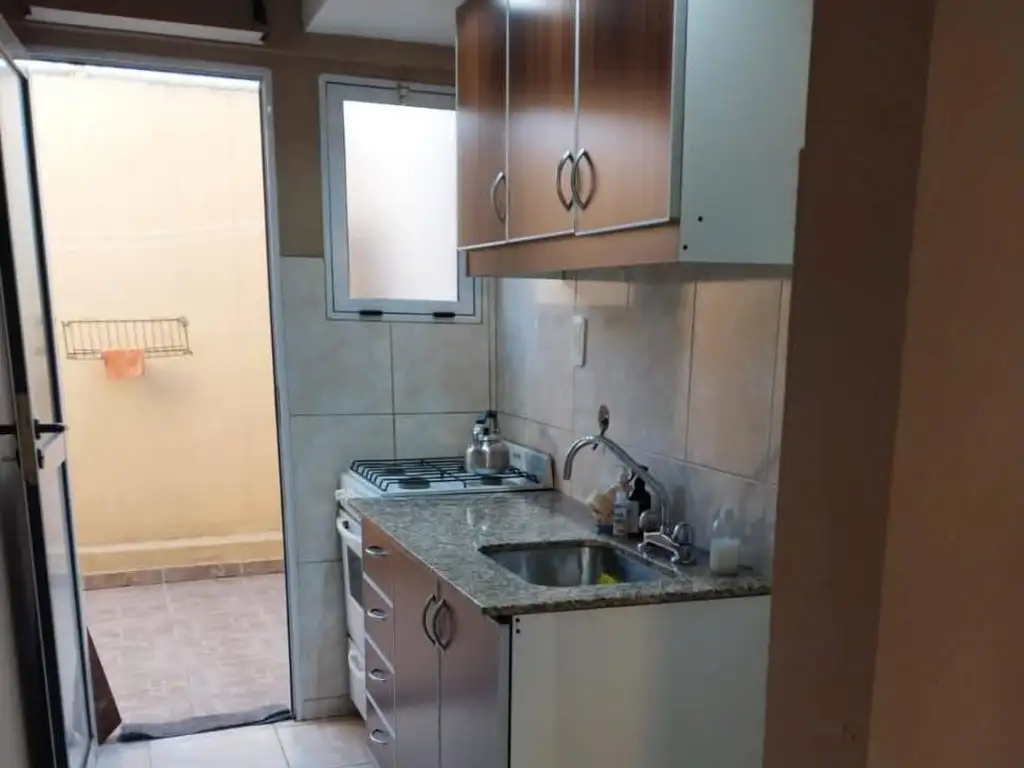 Foto de SE ALQUILA DUPLEX 2 AMB EN VILLA LUZURIAGA, imagen 2