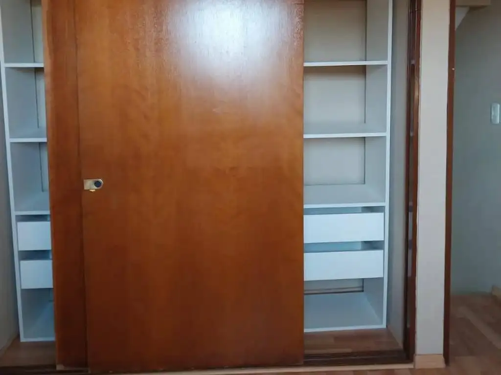 Foto de SE ALQUILA DUPLEX 2 AMB EN VILLA LUZURIAGA, imagen 1