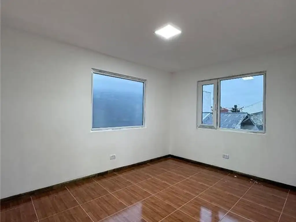 Foto de DEPARTAMENTO 3 AMBIENTES - MUTUAL, RÍO GRANDE, imagen 2