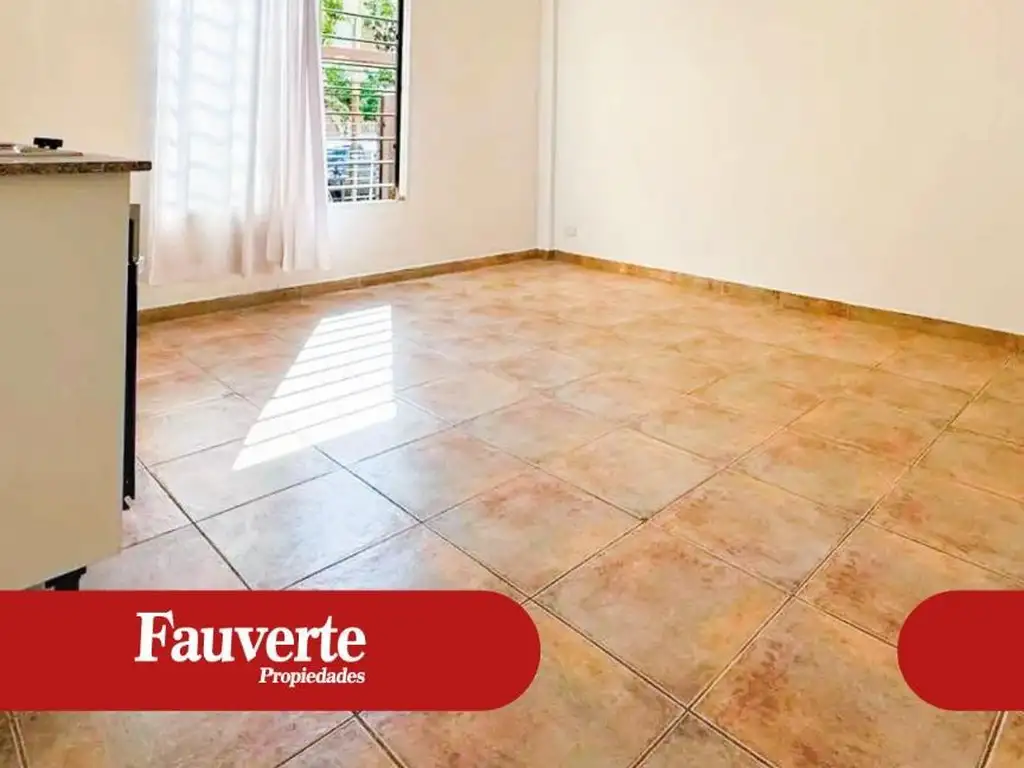 Foto de DEPARTAMENTO EN PLANTA BAJA AL FRENTE. VILLA SARMIENTO., imagen 1