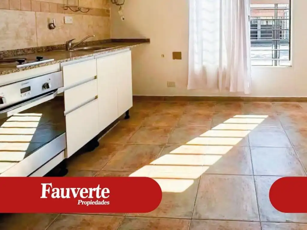 Foto de DEPARTAMENTO EN PLANTA BAJA AL FRENTE. VILLA SARMIENTO., imagen 2