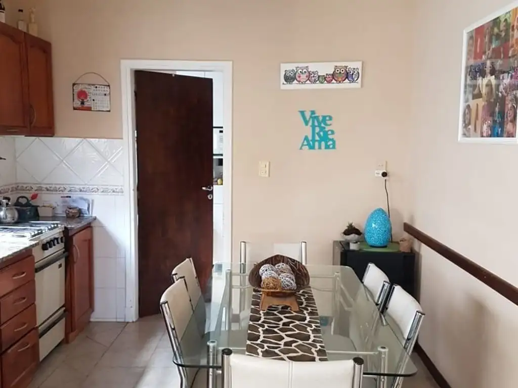 Foto de OPORTUNIDAD Chalet 3 amb + depto 2 amb ideal !, imagen 3