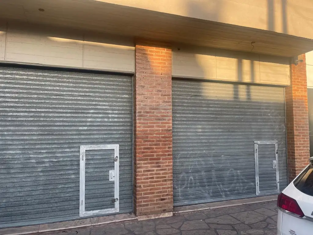 Foto de EXCELENTE LOCAL EN ALQUILER, imagen 2