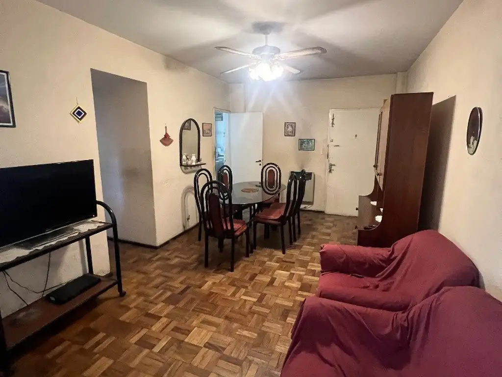 Foto de DEPARTAMENTO 4 AMBIENTES CON FONDO LIBRE Y PARRILLA, planta baja, imagen 3