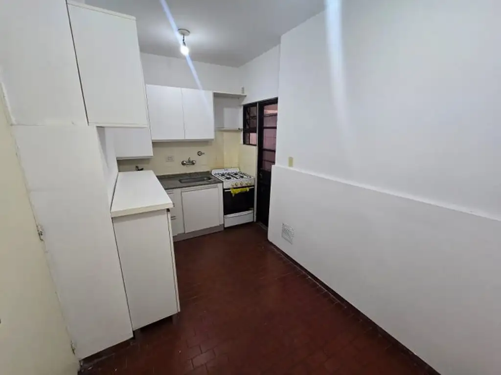 Foto de ALQUILER 2 DORM. + PATIO EXCELENTE UBICACION, imagen 3