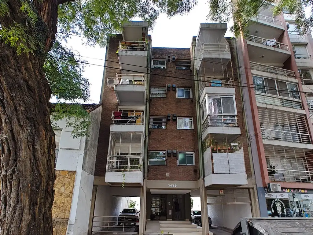 Foto de Venta 2 Ambientes En Villa Urquiza Con Cochera Fija Semicubierta, imagen 1