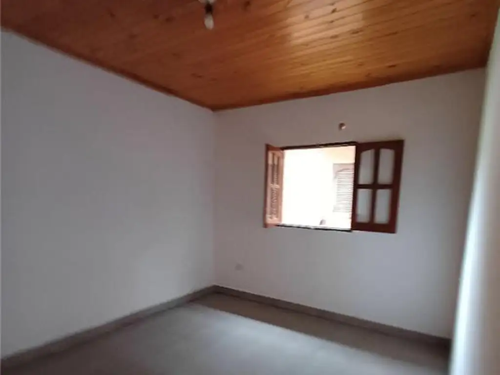 Foto de DEPARTAMENTO 2 AMBIENTES - SAN MARTÍN ESTE-OESTE, PRESIDENTE ROQUE, imagen 3