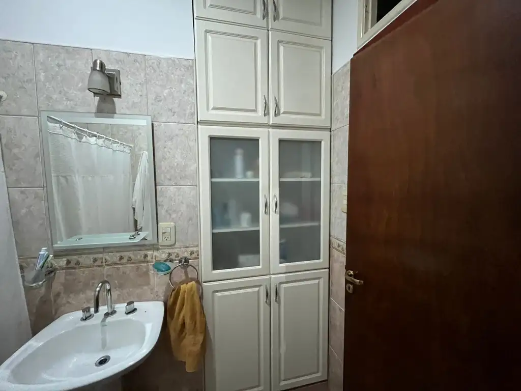 Foto de Exc. casa 3 amb. con dependencia planta alta - VENTA, imagen 4