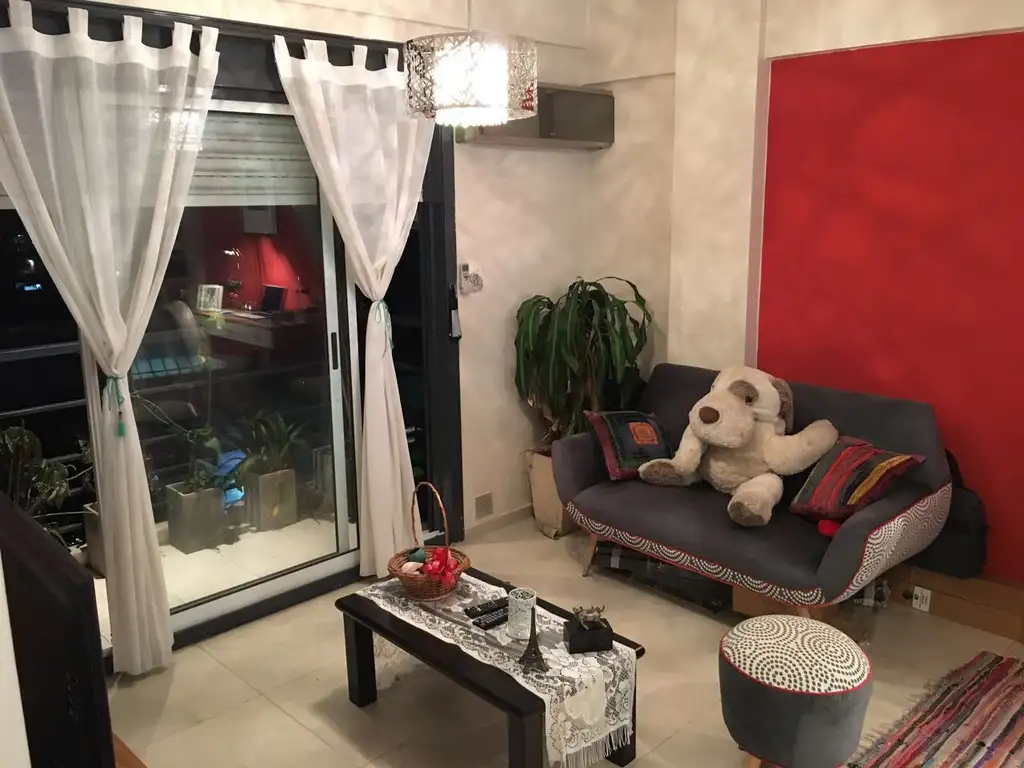 Foto de VENTA Departamento 2 ambientes en Parque Patricios, imagen 3