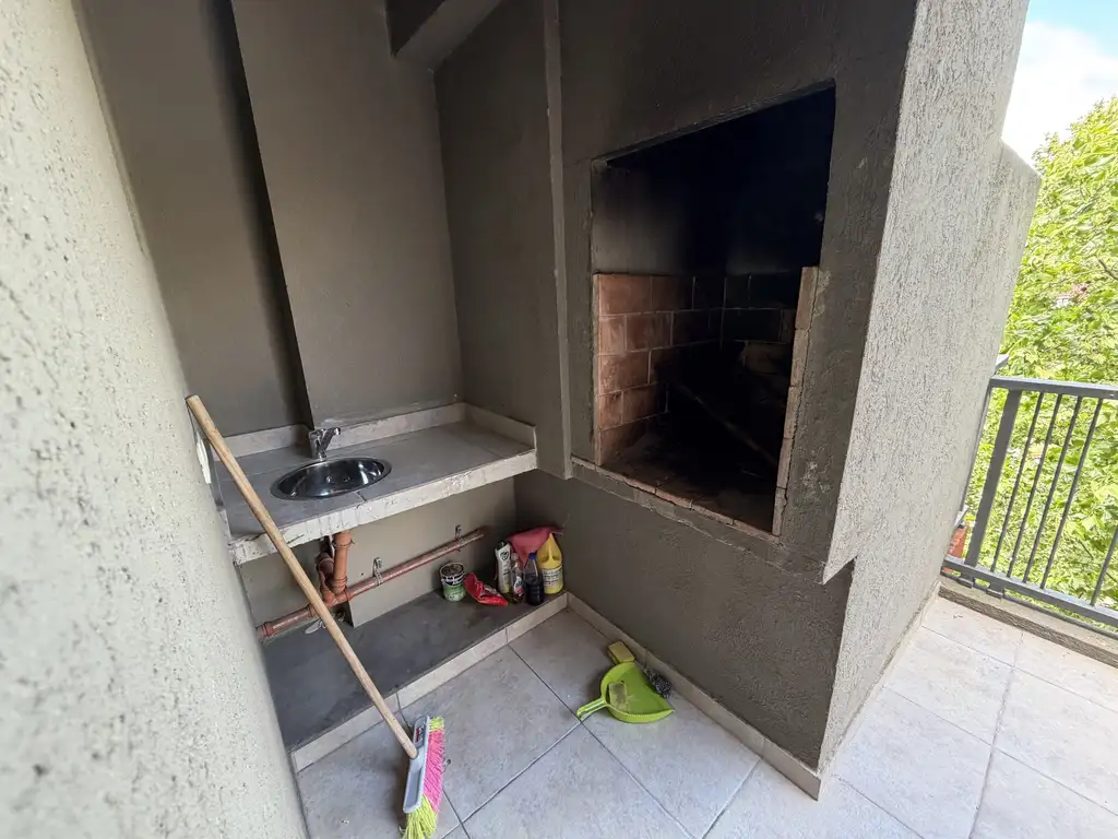 Foto de 2amb - Balcón Terraza - Parrilla - Cochera Fija Cubierta - Semipiso, imagen 4