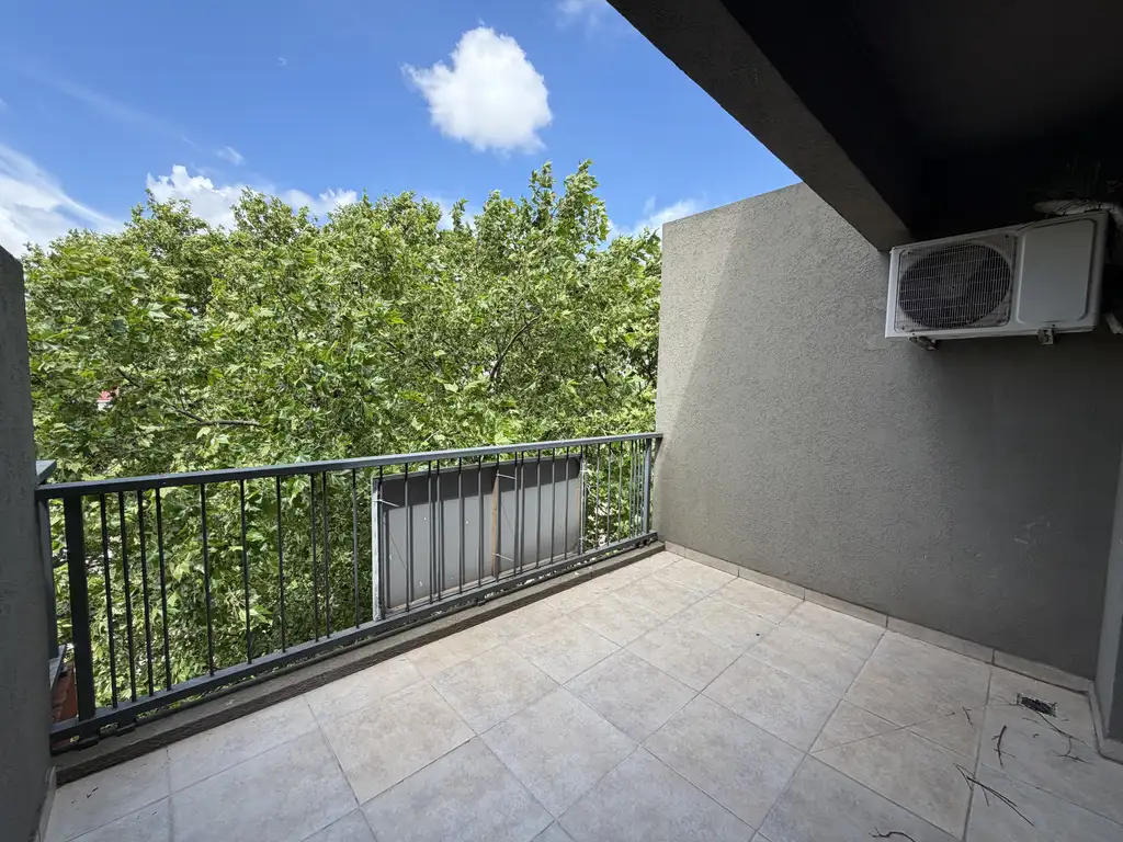 Foto de 2amb - Balcón Terraza - Parrilla - Cochera Fija Cubierta - Semipiso, imagen 3