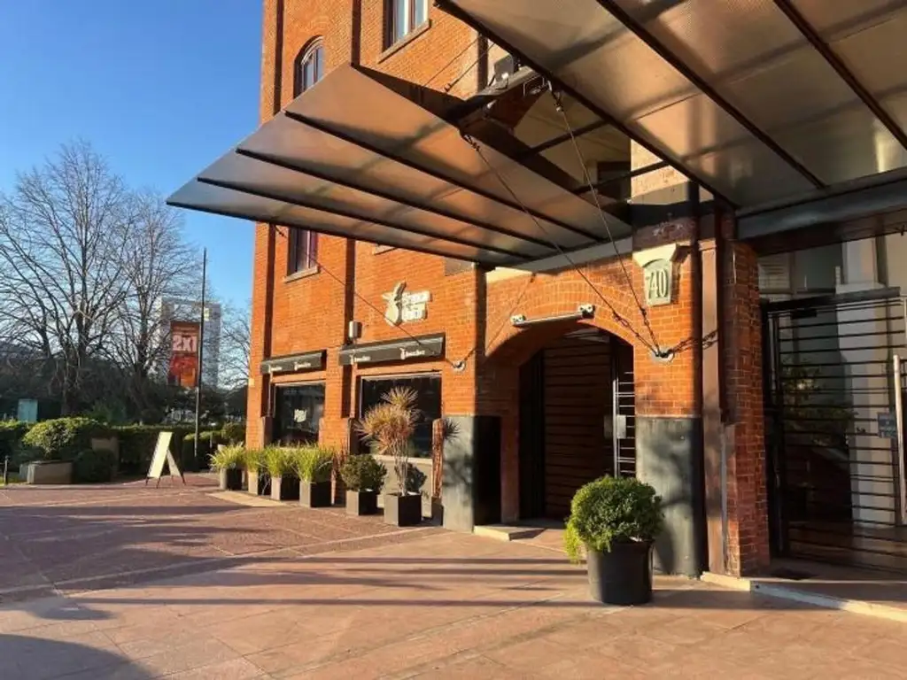 Foto de VENTA OFICINA PUERTO MADERO CON DORMITORIO TAMBIEN, imagen 1