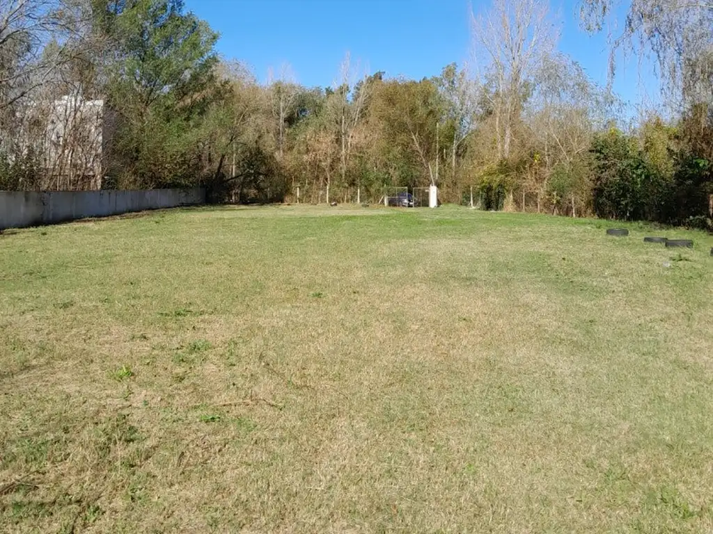 Foto de Alquiler comercial terreno con depto monoambiente Villa La Ñata -, imagen 3