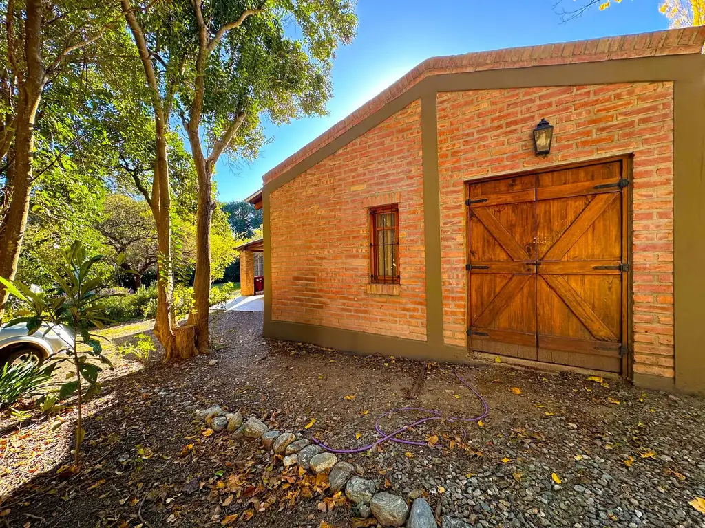 Foto de CASA " CARPINCHO AROMATICO" EN VENTA, imagen 2