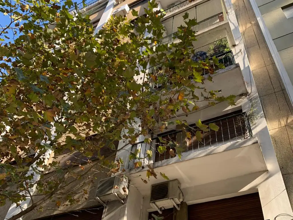 Foto de Excelente departamento de 3 ambientes con dependencia, escritorio y, imagen 1