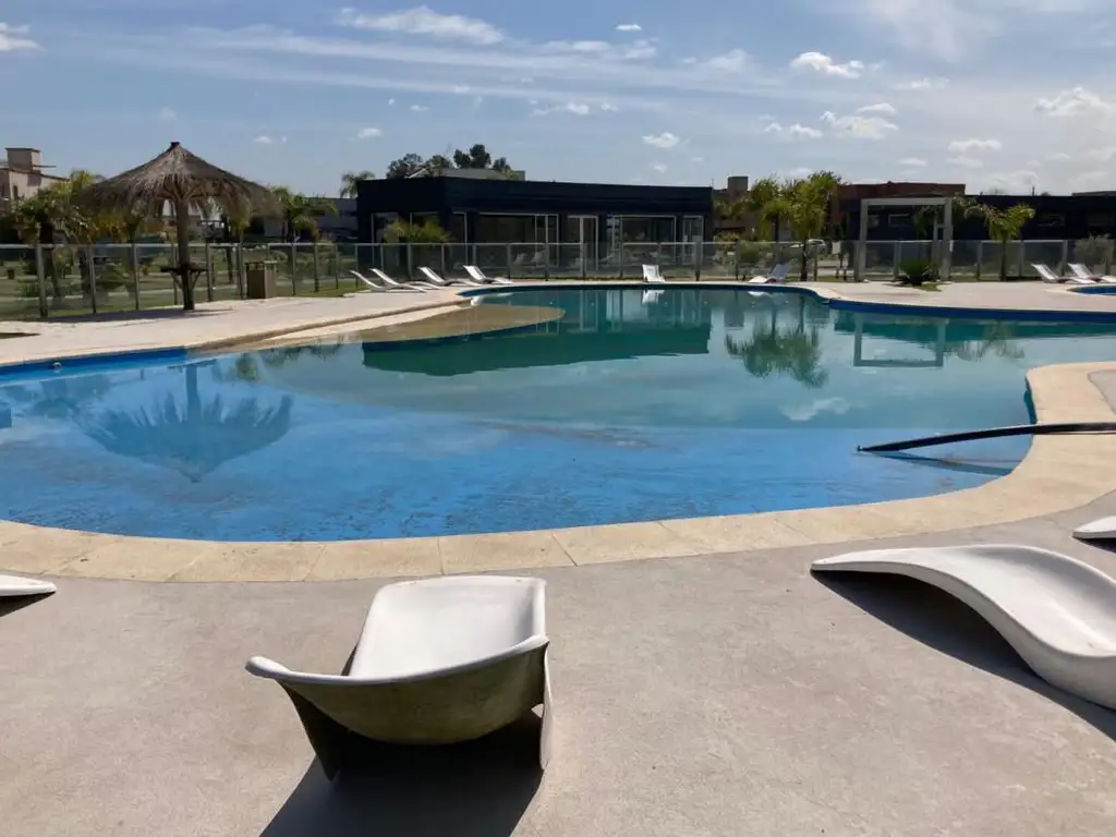 Foto de VENTA DE LOTE DE 800M2 EN CLUB DE CAMPO SANTA JUANA CANNING, imagen 1