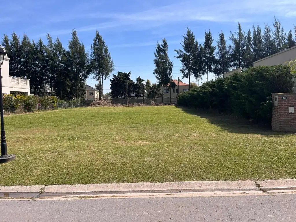 Foto de VENTA DE LOTE DE 800M2 EN CLUB DE CAMPO SANTA JUANA CANNING, imagen 4