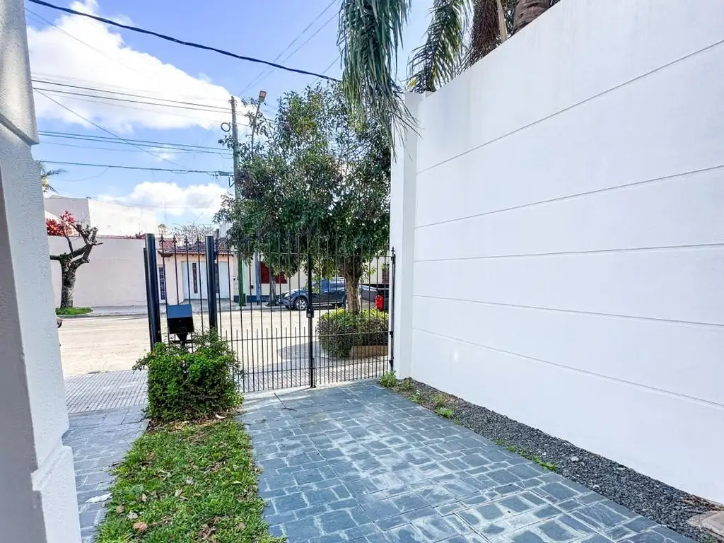 Foto de DUPLEX EN VENTA 3 AMBIENTES EN VILLA LUGANO, imagen 2
