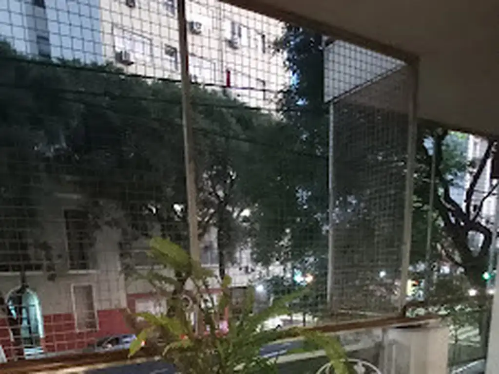 Foto de DEPARTAMENTO AL FRENTE CON BALCÓN SUPERLUMINOSO, imagen 2