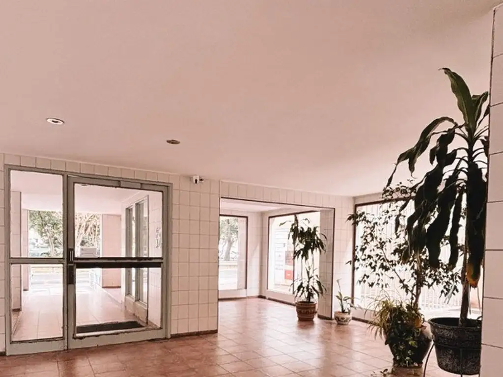 Foto de VENTA DEPARTAMENTO EN LINIERS, imagen 2
