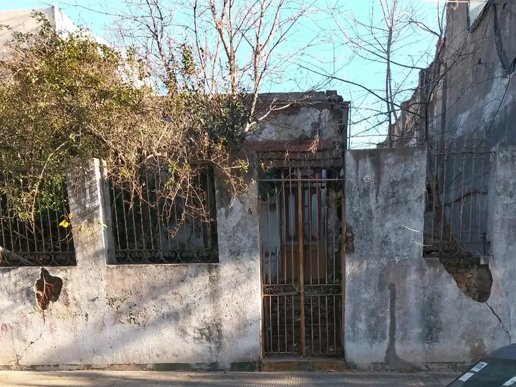 Foto de TERRENO EN ZONA FLORESTA, PARQUE AVELLANEDA DE 189 METROS CUADRADOS, imagen 1