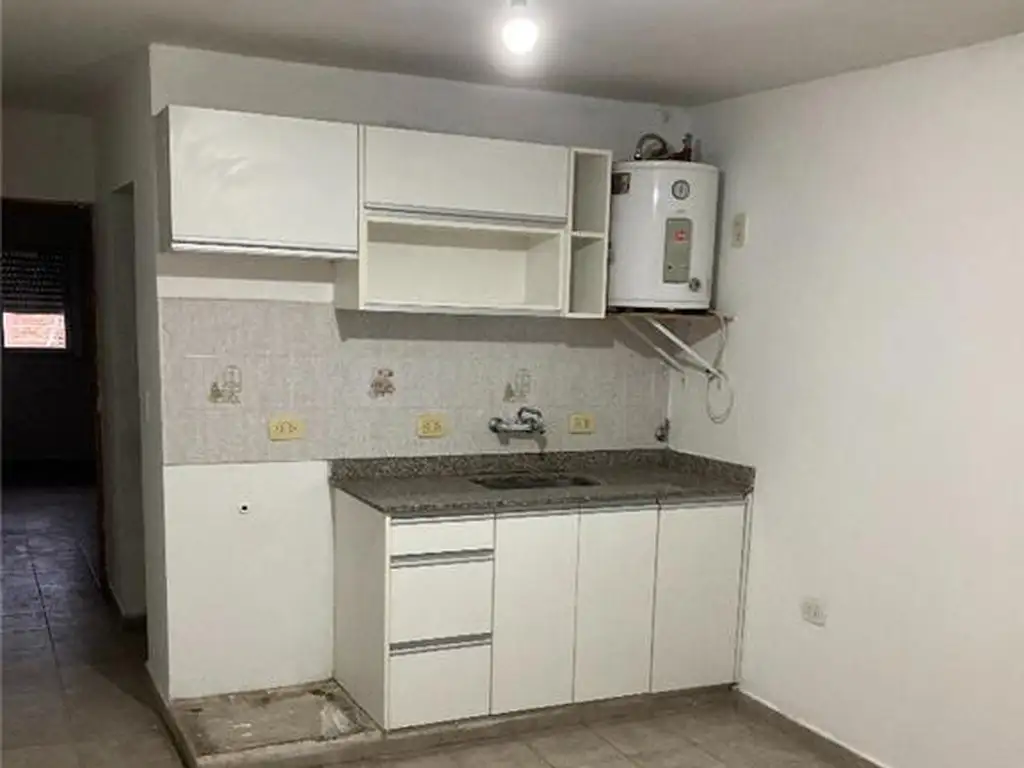 Foto de DEPARTAMENTO 2 AMBIENTES - OTRAS ZONAS, RESISTENCIA, imagen 1