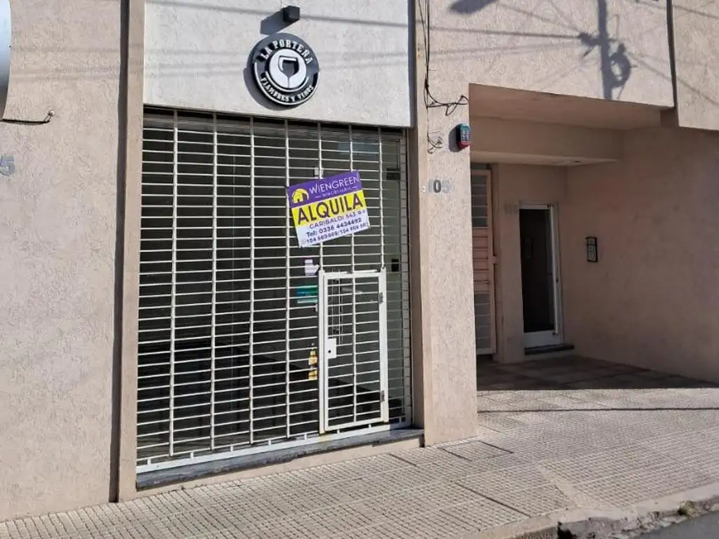 Foto de Alquilo Locales Comerciales sobre Maipu y Garibaldi, imagen 3