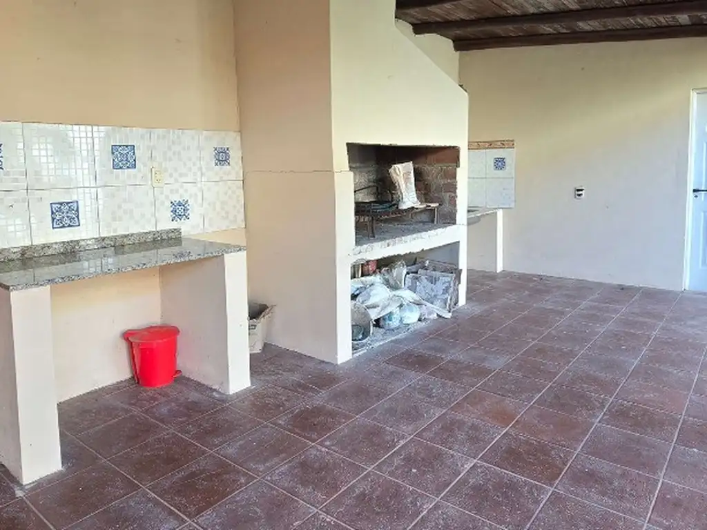 Foto de CASA TRES DORMITORIOS CON GALERIA PARRILLA PATIO, imagen 1