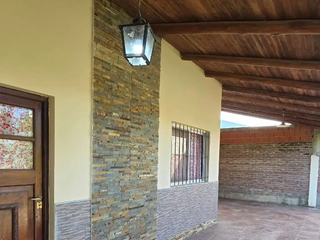 Foto de CASA TRES DORMITORIOS CON GALERIA PARRILLA PATIO, imagen 4