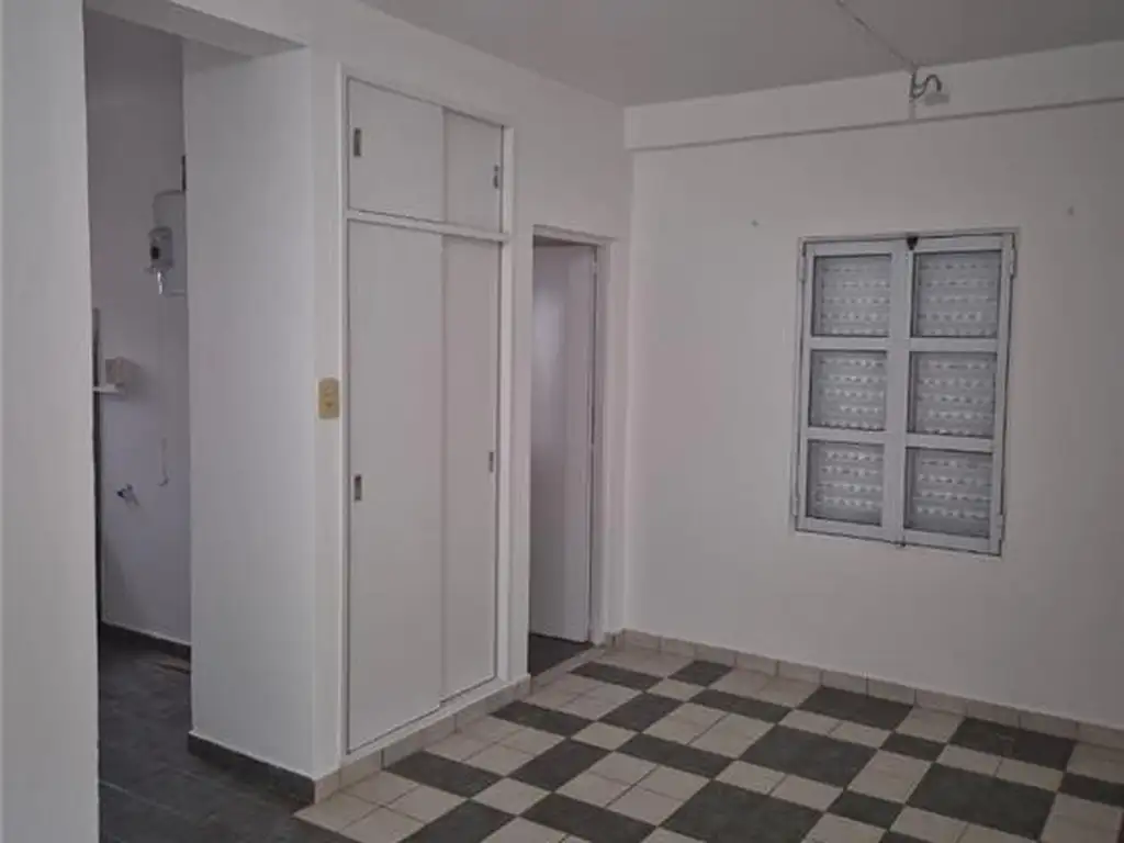 Foto de DEPARTAMENTO 1 AMBIENTE - CORRIENTES, imagen 1