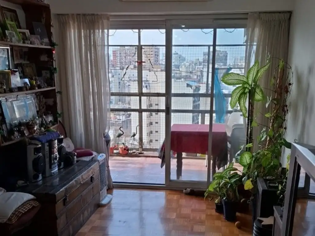 Foto de MUY BUEN DEPARTAMENTO AL FRENTE CON VISTA PANORAMICA, imagen 3
