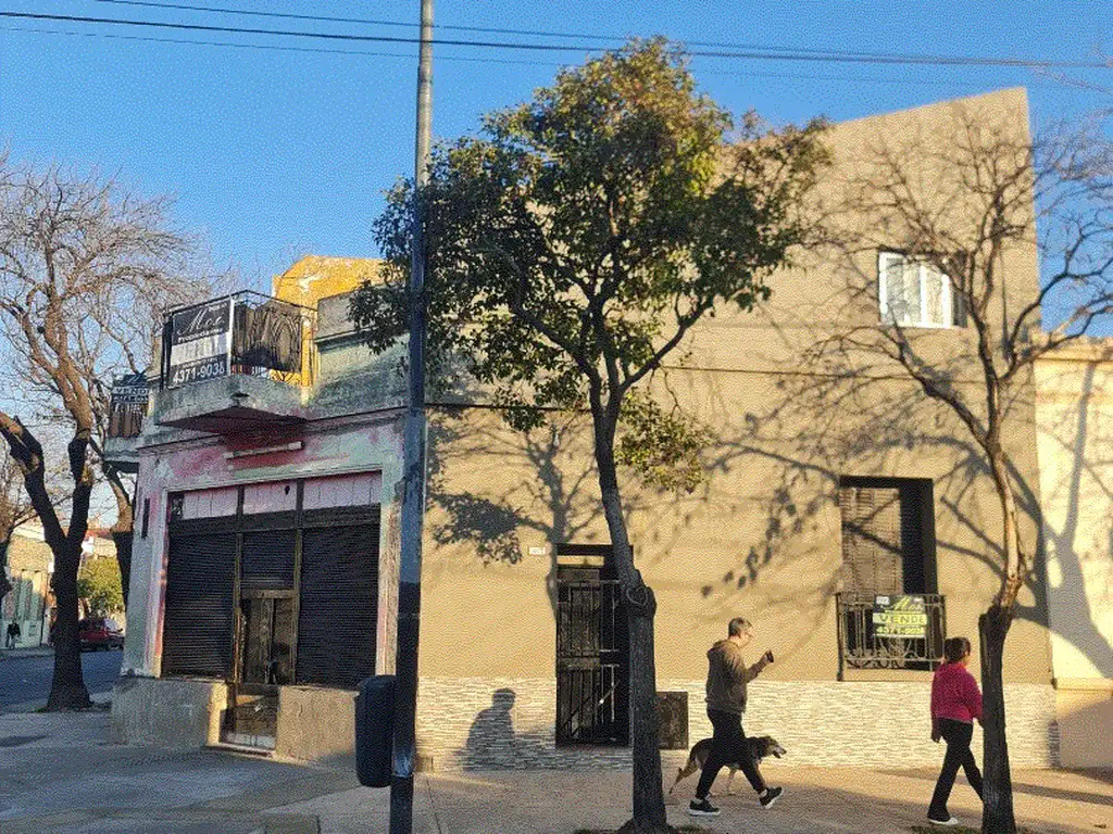 Foto de CASA DE 3 AMB EN ESQUINA CON LOCAL, TERRAZA, imagen 1