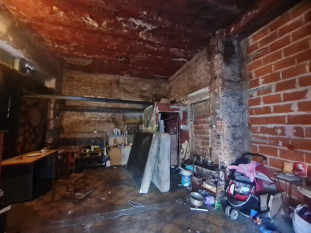 Foto de CASA DE 3 AMB EN ESQUINA CON LOCAL, TERRAZA, imagen 2