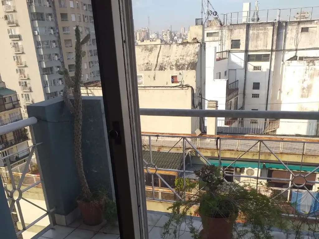 Foto de 3 ambientes al frente con balcón y vista panorámica. Impecable, imagen 1