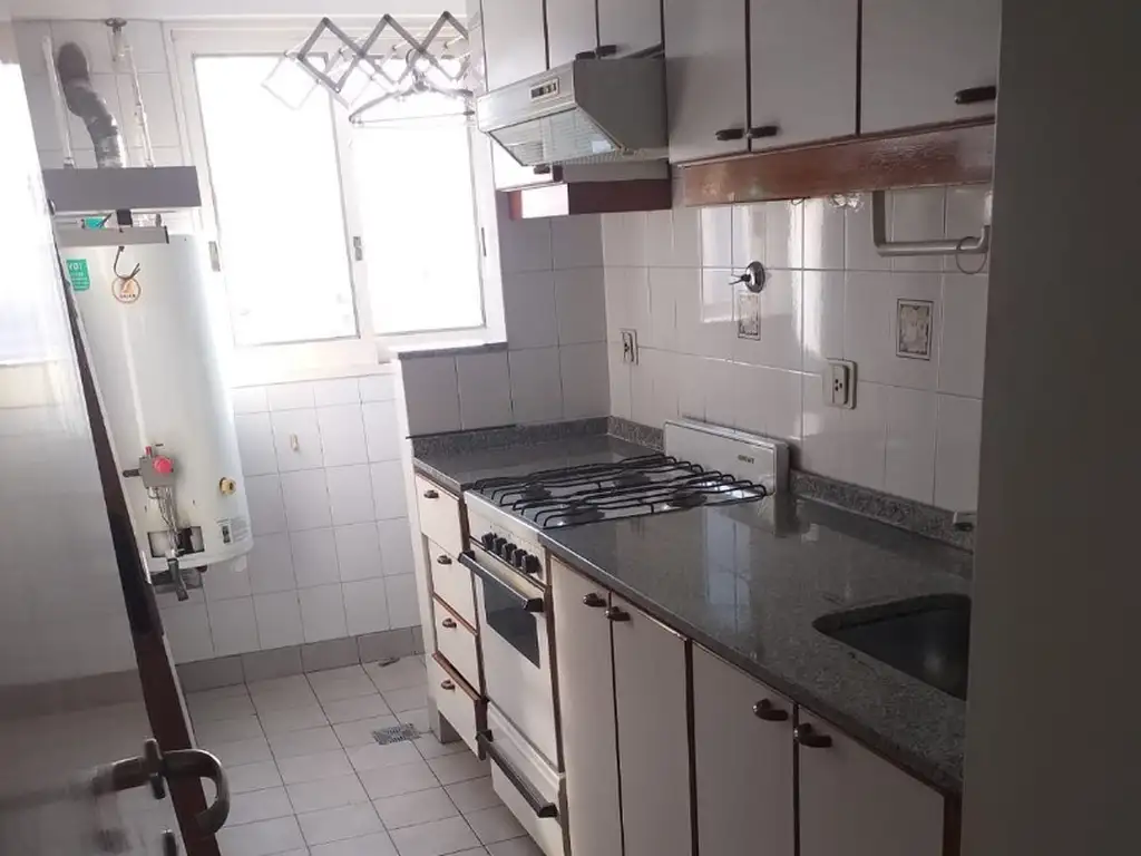 Foto de 3 ambientes al frente con balcón y vista panorámica. Impecable, imagen 4