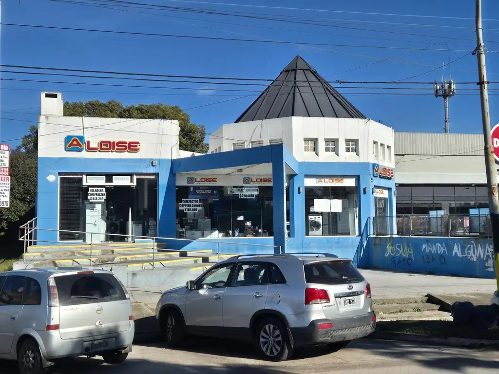 Foto de Excelente local sobre Av. Constitución, imagen 5