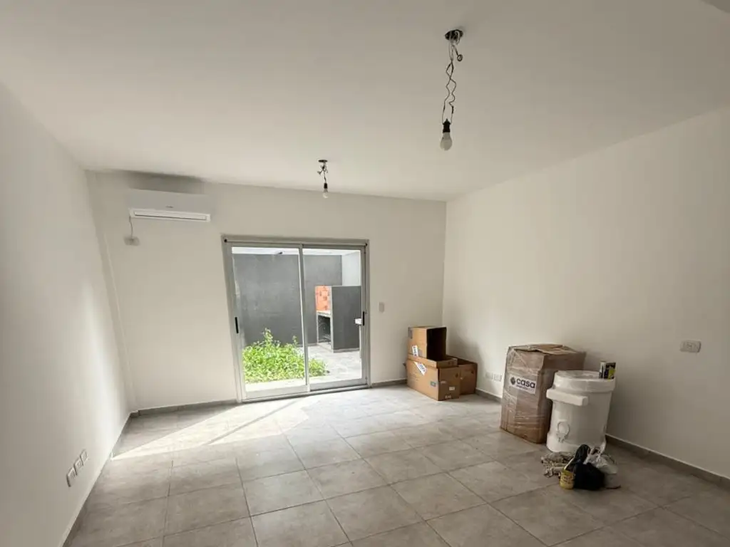 Foto de 2 amb a estrenar con jardin y cochera, imagen 3