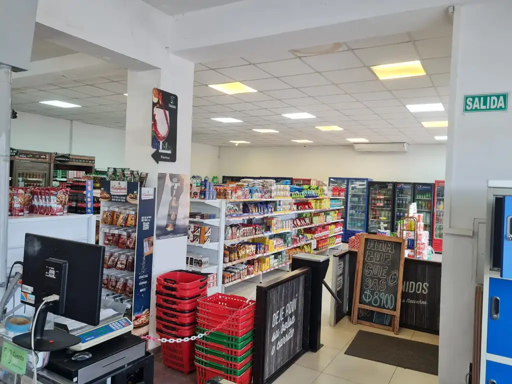 Foto de Importante supermercado a la venta en Necochea, imagen 5